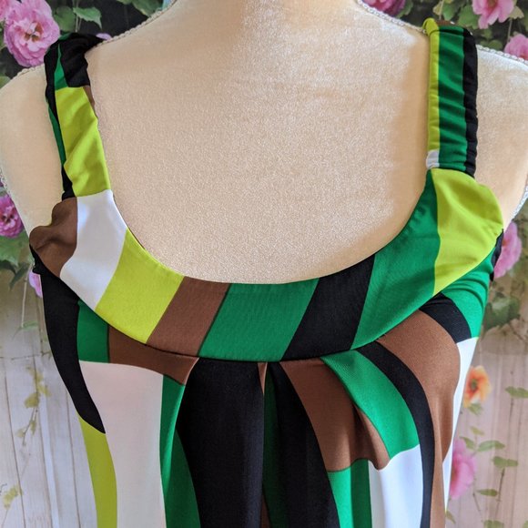 Sleeveless Geometric Striped Top Size M - Picture 4 of 7